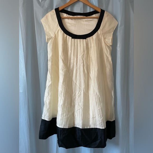 Diane von Furstenburg silk dress - Picture 1 of 6